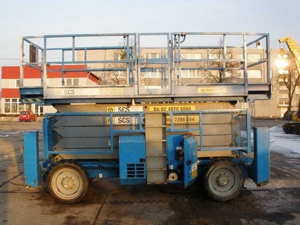 Ножничный подъемник Genie GS 5390 RT