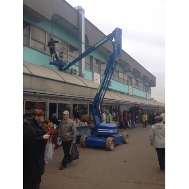 Коленчатый подъемник UpRight AB 38