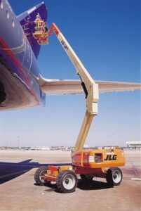 Коленчатый подъемник JLG E 600 JP